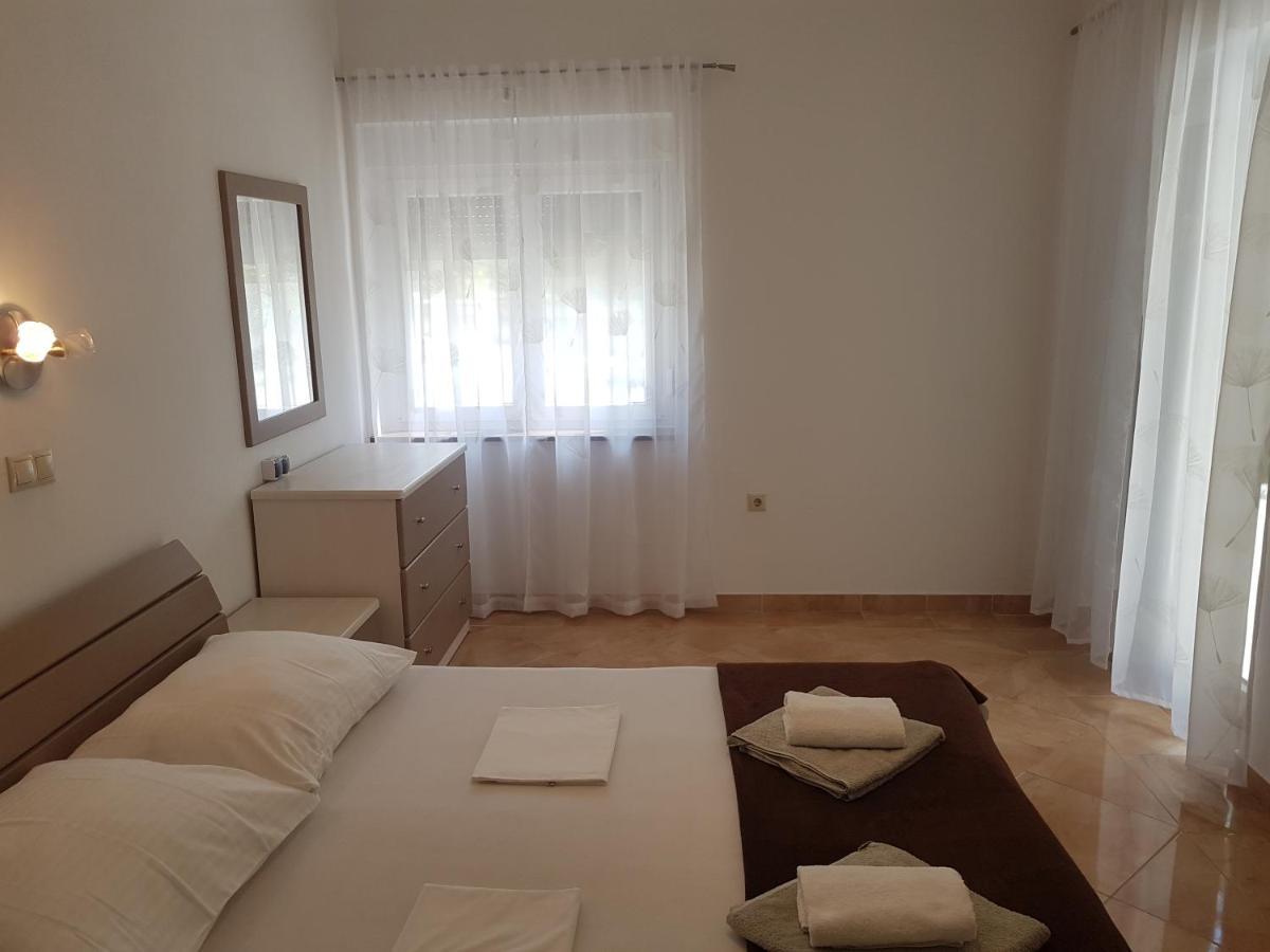 Apartments Andrea II Baška Buitenkant foto